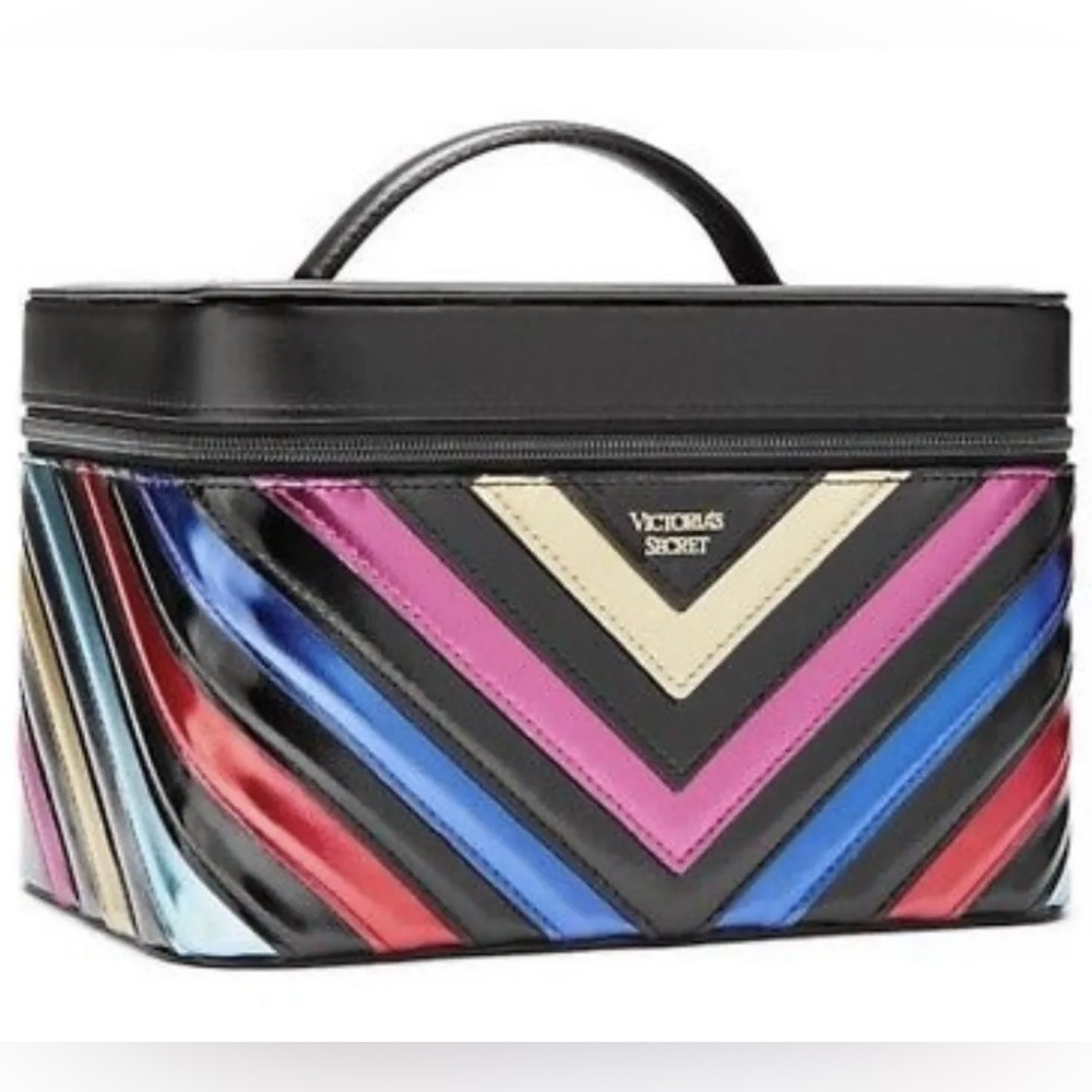 NWT Victoria's Secret Rainbow V Quilt Makeup Train Case Travel Cosmetic Bag - Picture 2 of 8